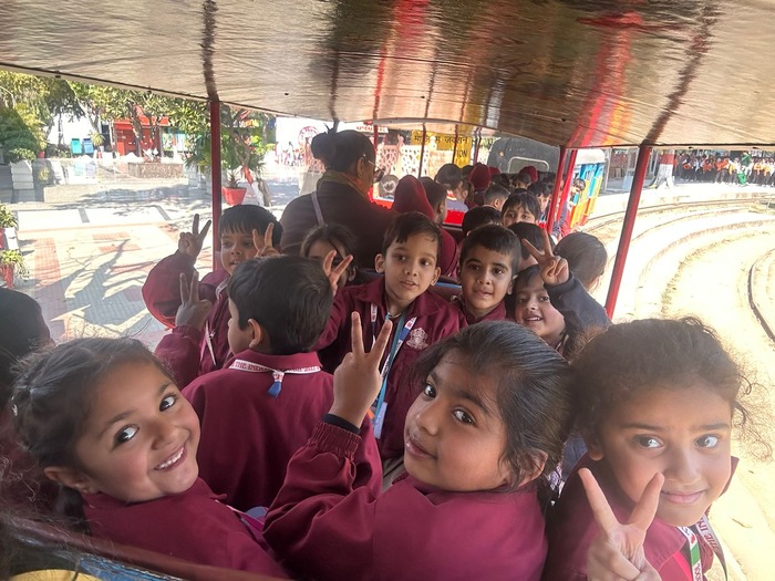 Pre primary visits the National Rail Museum